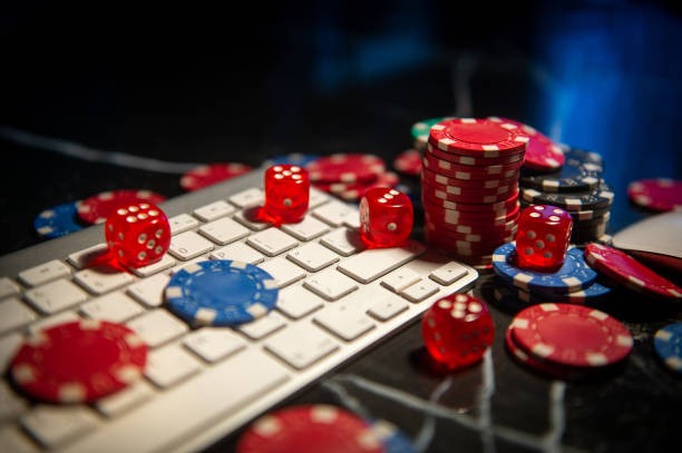 halim toto platform interface showing sportsbook, live casino, and slots